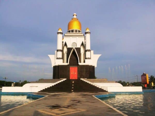 Seminar TRE Lombok